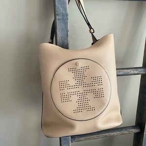 Tory Burch Cream Leather Bag with shoulder and cross body strap